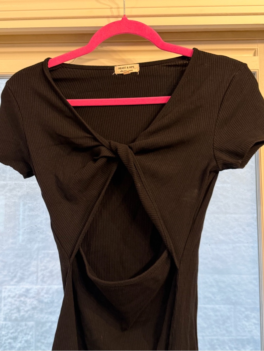 Heart & Hips Black Twist-Front Short sleeve dress
